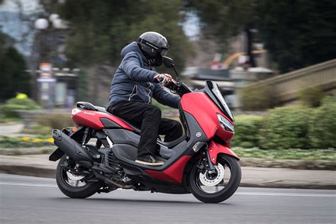 Le Nmax 125 Saffirme Comme Le Roi Des Centres Villes Actu Moto