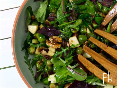 Salade Met Spruitjes Appel En Noten Vegetarisch Vegan Pienskeuken