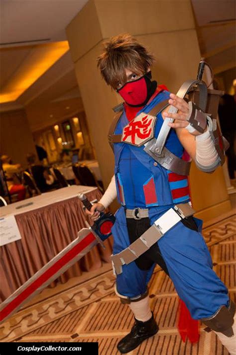 Strider Hiryu Cosplay By Lunarmatique On Deviantart