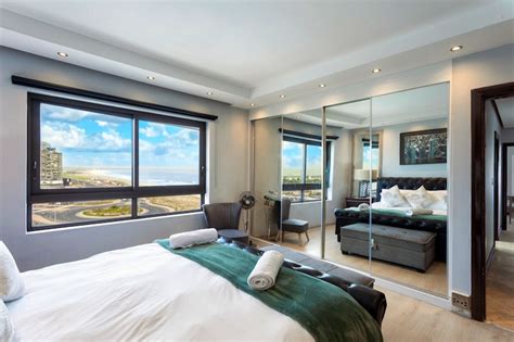 Bloubergstrand Accommodation - TravelGround