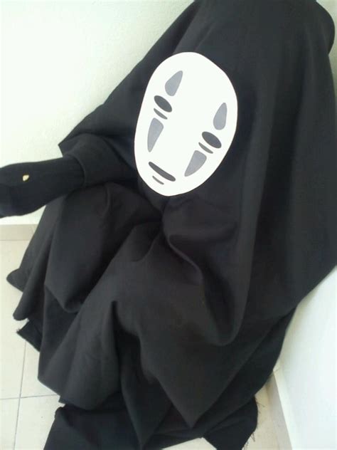 No Face Cosplay by GemeliwiisKiwii on DeviantArt