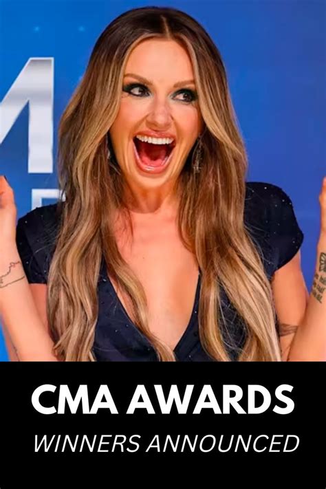 Chris Stapleton Lainey Wilson Luke Combs Win Big At Cmas All