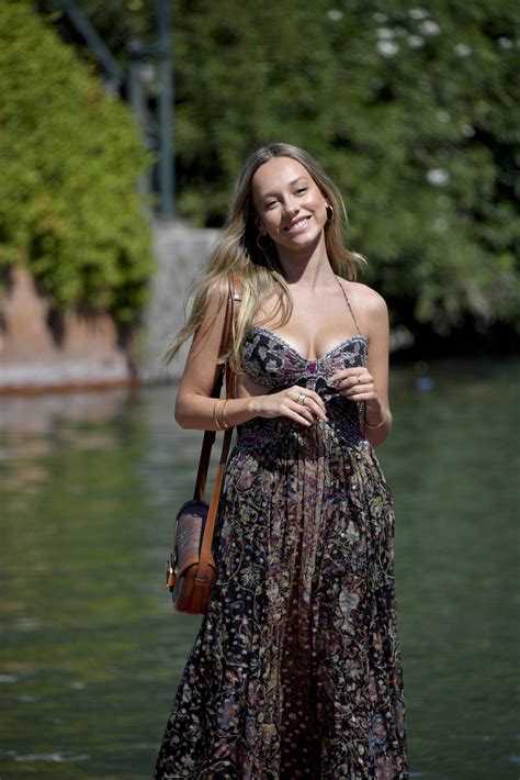 Ester Exposito Sexy Cleavage | Hot Celebs Home