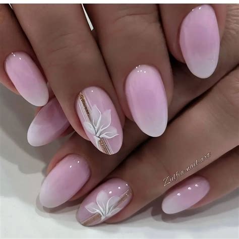 Unghie rosa e bianche le nail art più belle da sfoggiare per ogni