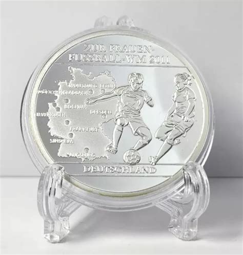 GEDENKPRÄGUNG ZUR 10 Euro Münze Frauen Fußball WM 2011 B4 F1 EUR 8