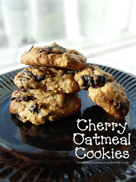 Cherry Oatmeal Cookies