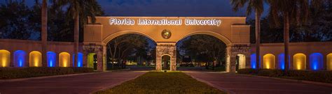 FIU_front_entrance - University Graduate School