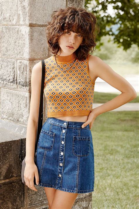 The Best ’70s Inspired Denim Skirts 70s Inspired Fashion 70s Outfits 70s Fashion