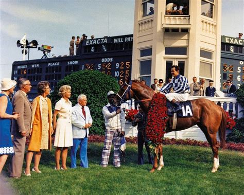 Secretariat in Kentucky Derby Winners Circle | Derby winners, Kentucky ...