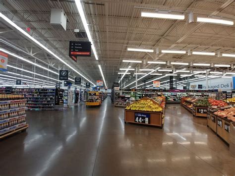 Walmart Supercenter in Kansas City | Walmart Supercenter 10824 Parallel ...