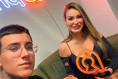 Filho De Andressa Urach Comenta Sobre Filmar Conte Dos Er Ticos Da M E