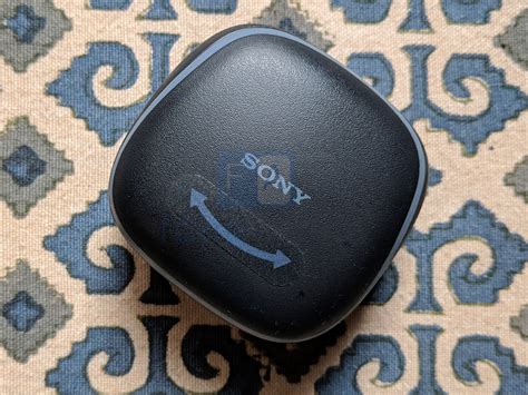Sony WF-SP700N-1 | Fone Arena