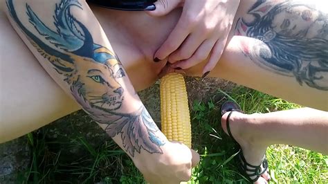 Lucy Ravenblood Fucking Pussy With Corn In Public XVIDEOS