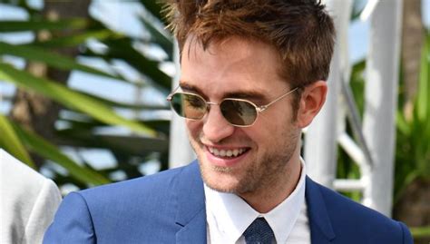 Robert Pattinson Le Sex Symbol Fait Un Retour Foudroyant Sur La Croisette