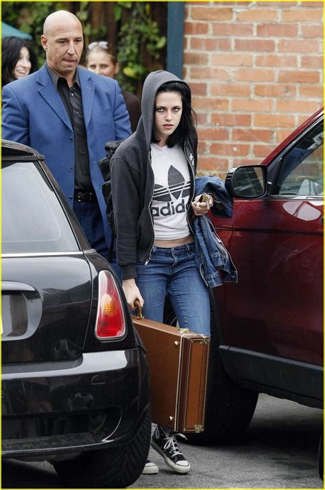 Full Sized Photo of kristen stewart joan jett 03 | Kristen Stewart ...