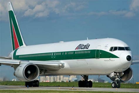 Alitalia Diventa Ita Nasce La Nuova Compagnia Aerea Di Stato