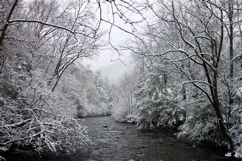 Cades Cove Snow Snowy Day In The Great Smoky Mountains Nat Flickr