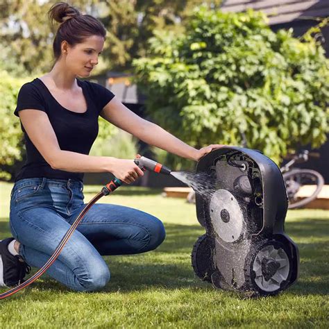 Husqvarna Automower 310 Mark II Robot Lawn Mowers Calido