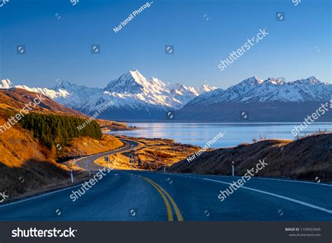 Scenic Winding Road Along Lake Pukaki Stock Photo Shutterstock