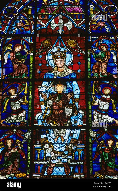 Vitrail de la cathédrale de Chartres Photo Stock Alamy