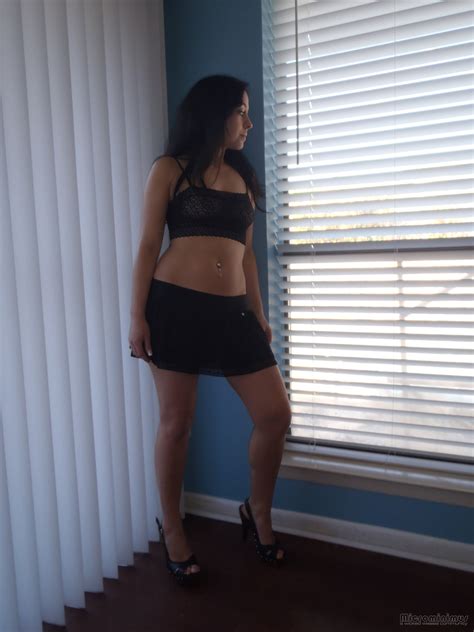 Bikini Model Bluebird AI Enhanced CheekyFun2 004 Topaz Sharpen Porn Pic