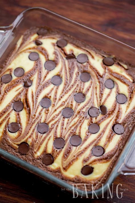 Cheesecake Brownie Takes 5 Minutes To Throw Together Let The