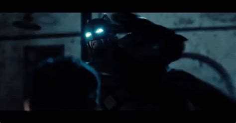 Sneak Peek Batman V Superman Dawn Of Justice More New Footage