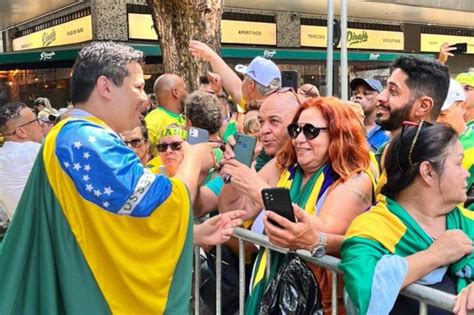 Pol Ticos Do Es Participam De Ato Em Defesa De Bolsonaro Em S O Paulo