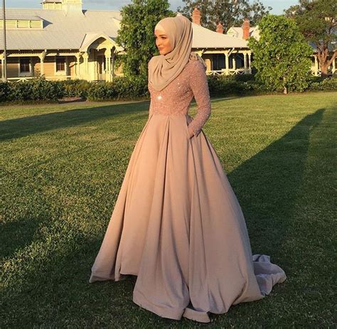 Elegant Muslim Outfits Ideas For Eid Mubarak Muslim Prom Dress