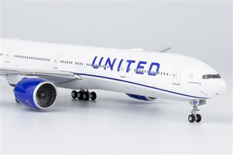 Ng Models United Airlines N U Boeing Bedfordshire