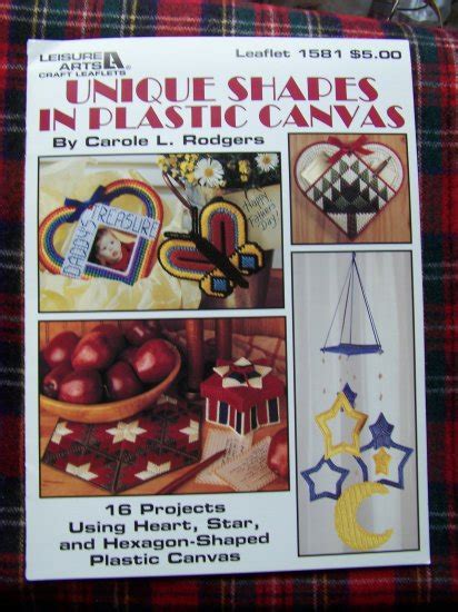 Leisure Arts Plastic Canvas Patterns Book Christmas Ornaments Coasters Photo