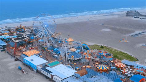 Wildwood Boardwalk Drone Tour 2020 - Wildwood Video Archive