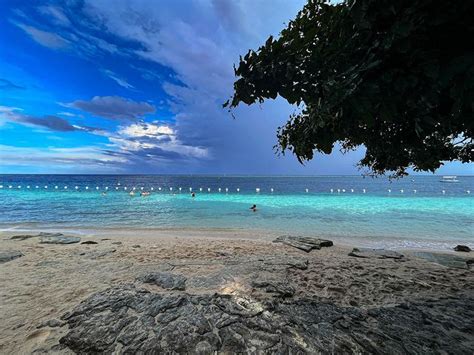 The Best Beaches in Oslob - BeachAtlas