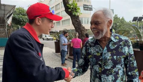 Gilberto Gil fará parceria musical MC Hariel afirma a Billboard Brasil