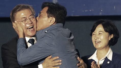 South Koreas New President Moon Moon Jae In Promises ‘sunshine