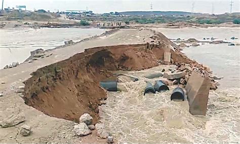 Rains Flash Floods Cut Off Balochistan From Other Areas Pakistan