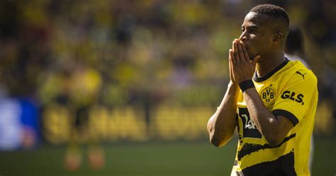 Bvb Ein Jahr Voller R Ckschl Ge F R Dfb Juwel Youssoufa Moukoko