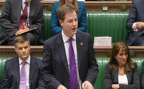 Nick Clegg Apologises Over Broken Tuition Fee Promise London Evening