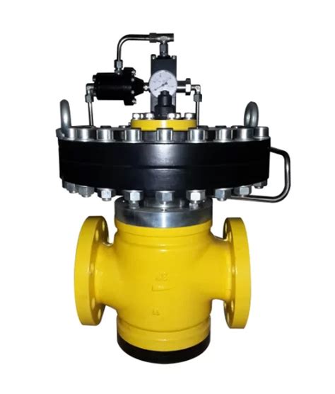 F P Series Pilot Loaded Gas Pressure Regulators Flanged Connection