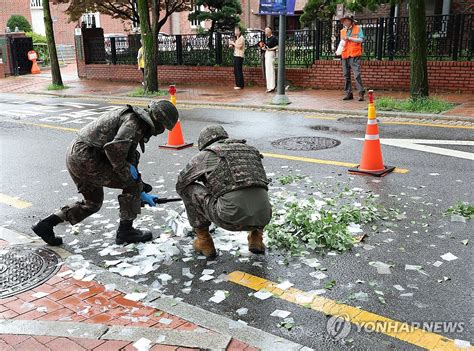 경기북부서 북한 오물 풍선 관련 24건 신고 한국경제