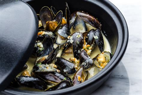 Recette moules à la crème Cuisine Madame Figaro