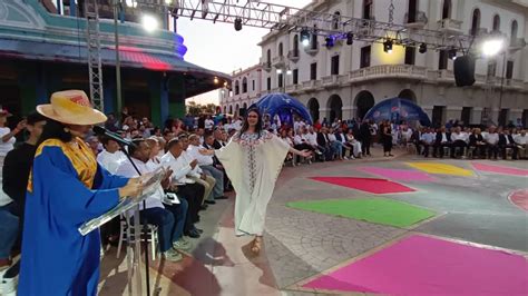 Gobernaci N Del Zulia Present Desfile De Moda Con Indumentaria