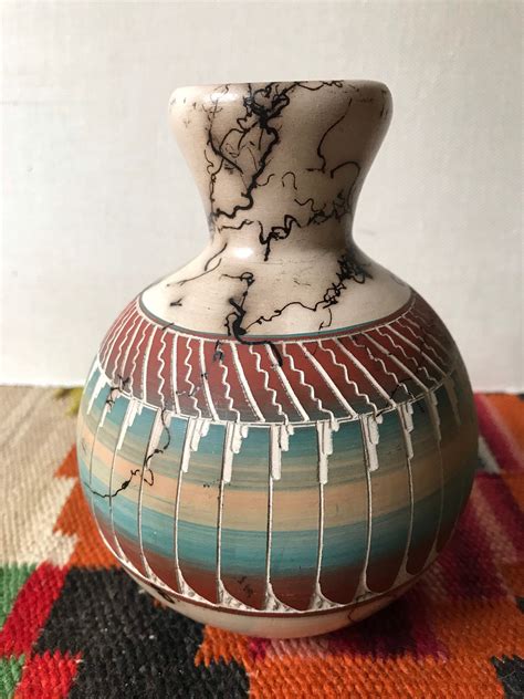 Native American Navajo Horsehair Pottery Vase Navajo Etched Etsy