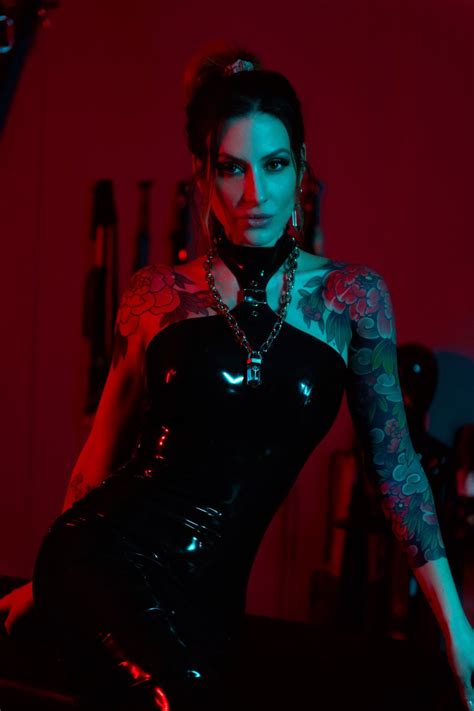 Latex Inferno On Twitter RT InannaLdn It S My Birthday In Exactly