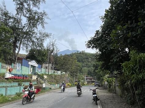 Kanlaon eruption: No ash fall, sulfur dioxide flux expected in Cebu