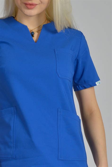 Bluzka Medyczna Damska Scrubs V Neck Blue Odzie Medyczna Flowmed Pl