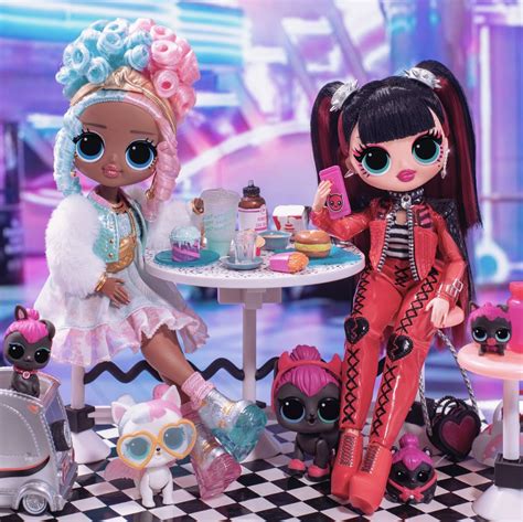 L.O.L. Surprise! UK on Instagram: “OMG! It's the new Series 4 OMG fashion dolls!⁣ ⁣ Sweets 🍭 and ...