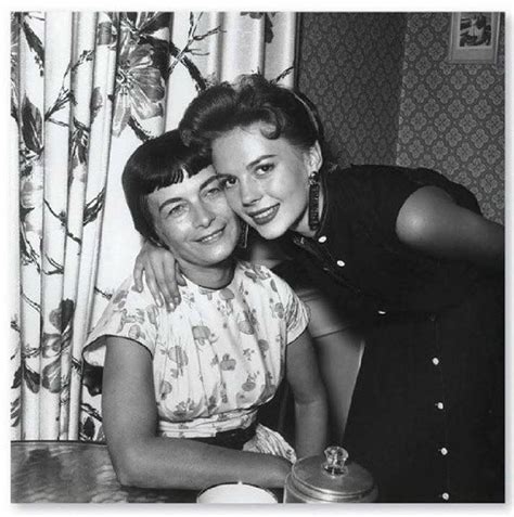 Natalie With Her Mother Maria Gurdin Blackandwhite Natalie Wood