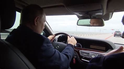 Video Putin Inspecciona En Auto El Puente De Crimea Da Ado En Ataque