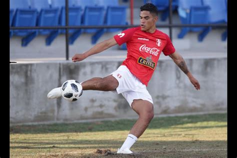 La selección peruana entrena en Miami con miras al partido ante Chile